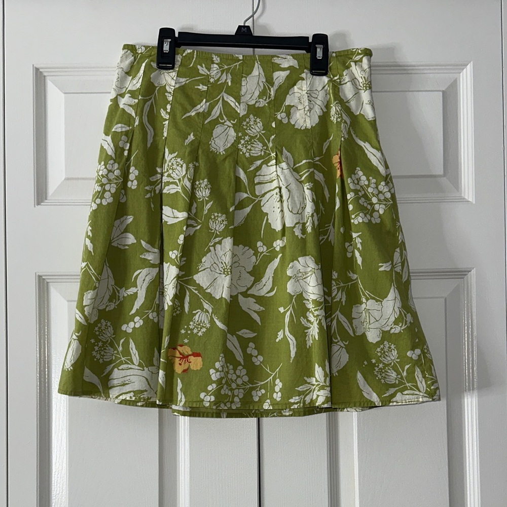 Old Navy Olive Floral A-Line Skirt Size 2